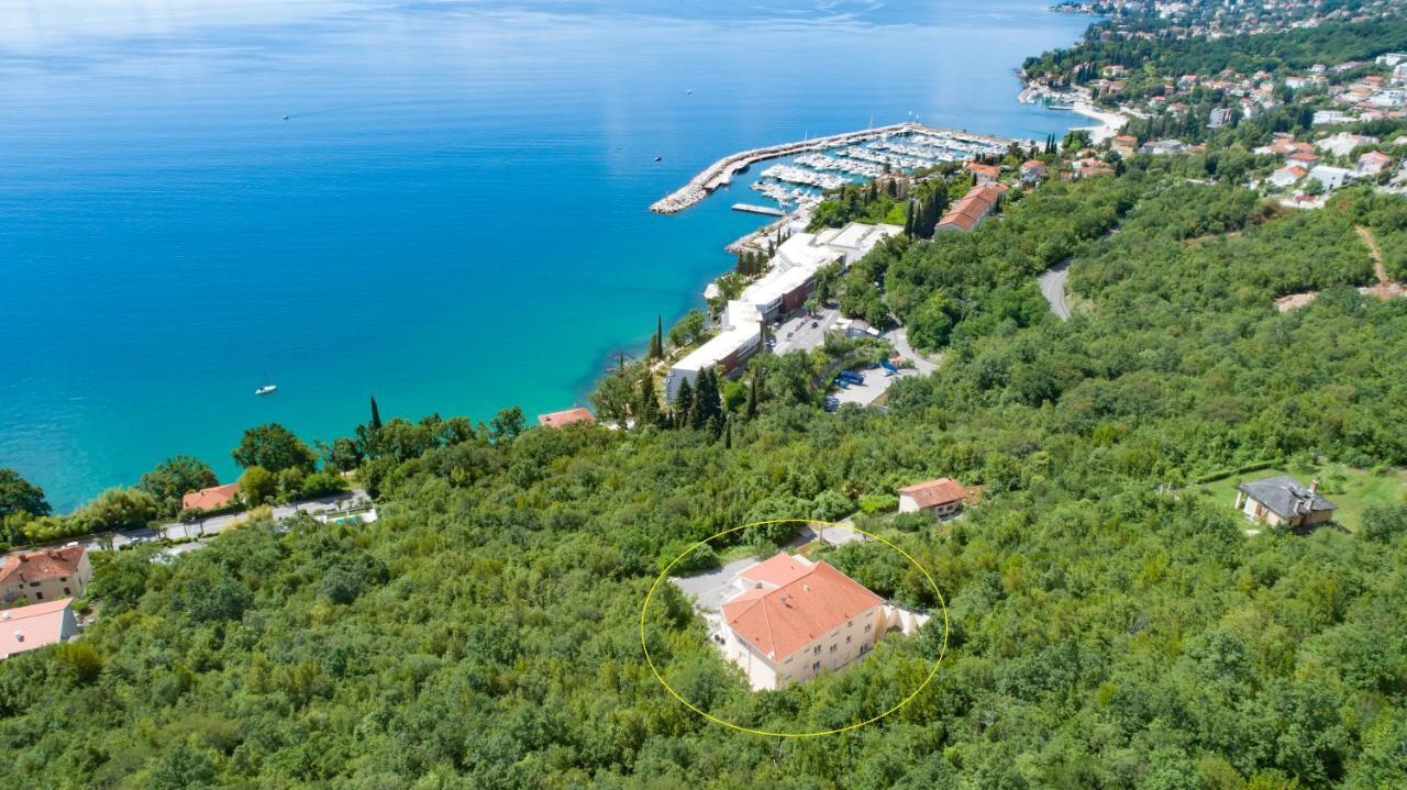 Magnolia Apartment Opatija Exterior photo