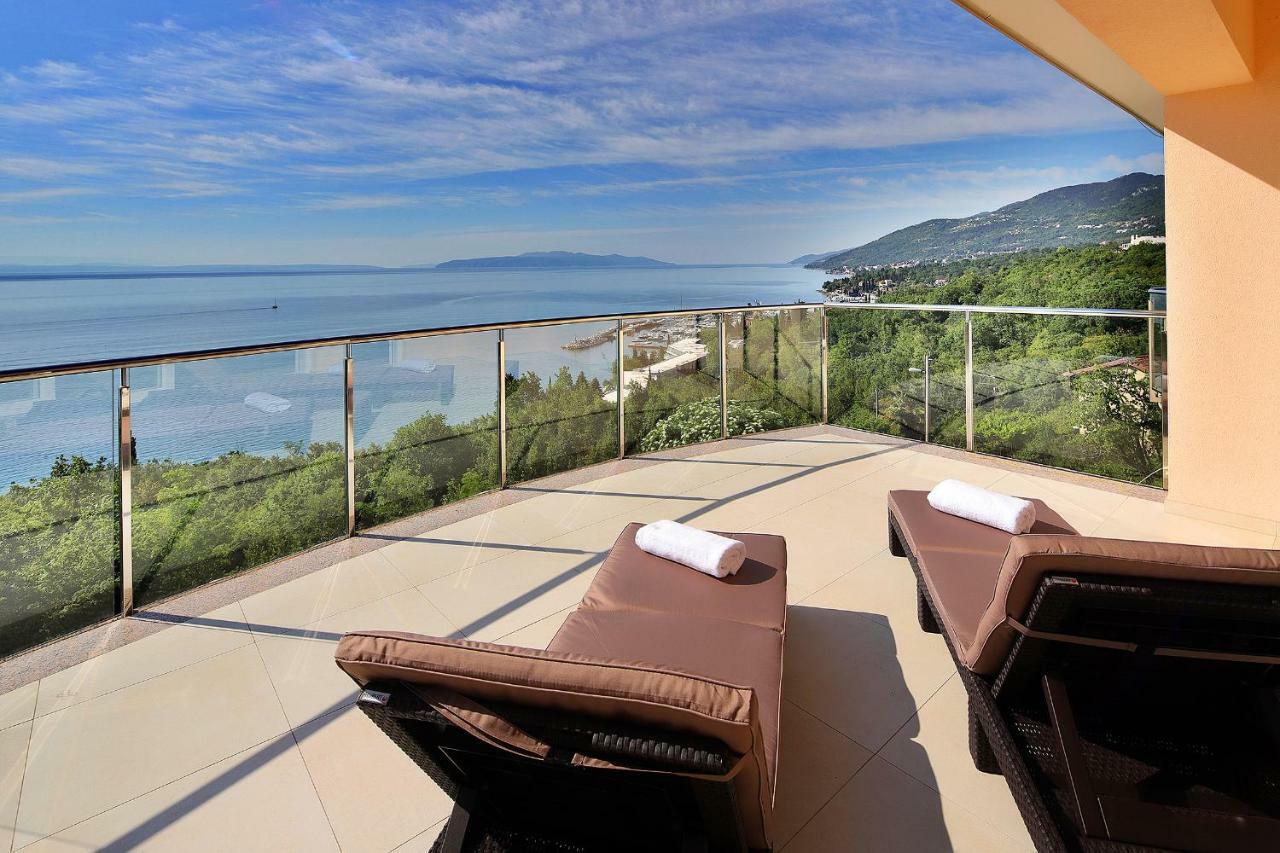 Magnolia Apartment Opatija Exterior photo